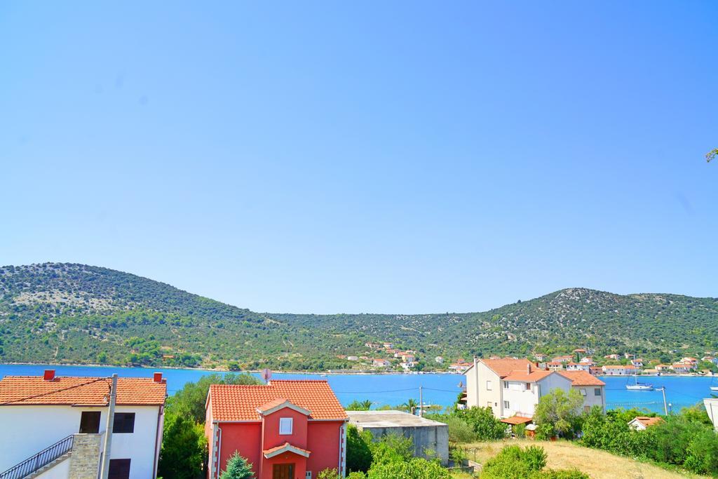 Apartments Borozan Vinišće 외부 사진